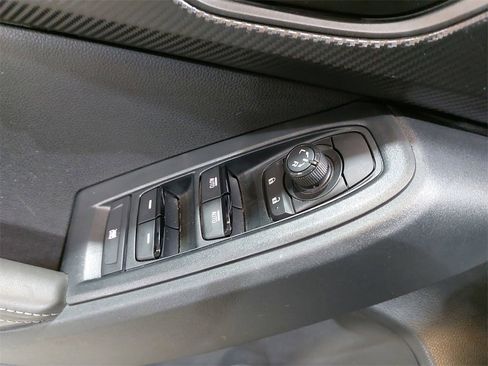 Used 2024 Subaru Crosstrek 2.0i Premium image 26