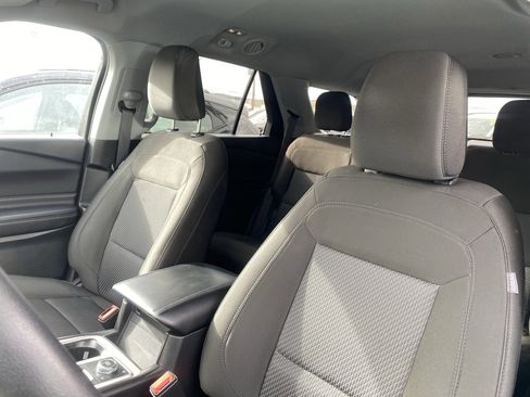 Used 2023 Ford Explorer XLT w/ Class IV Trailer Tow Package image 10