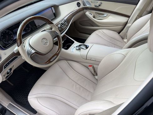 Used 2015 Mercedes-Benz S 550 Sedan image 4