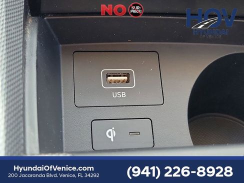 Used 2022 Hyundai Santa Fe SEL w/ Convenience + Premium Package FWD image 27