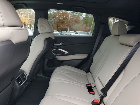 Certified 2025 Acura RDX SH-AWD image 13