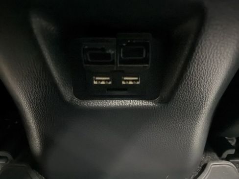 Used 2021 Toyota RAV4 XLE w/ Convenience Package image 34