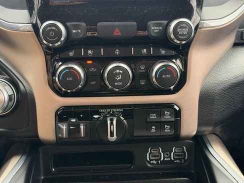 Used 2022 RAM 1500 Laramie image 34