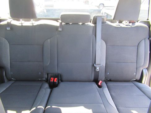 Used 2024 Chevrolet Silverado 2500 LT image 15