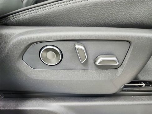 New 2026 GMC Sierra 3500 Denali w/ Denali Reserve Package image 42