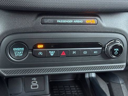 Used 2025 Ford Bronco Sport Badlands AWD/4WD image 30
