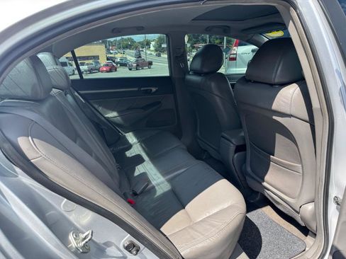 Used 2011 Honda Civic EX-L image 16