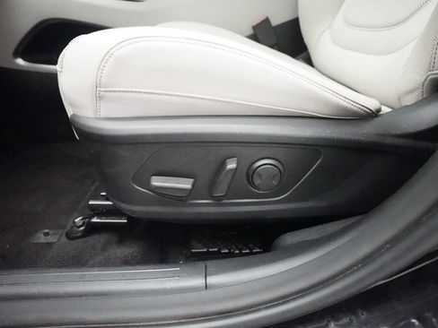 Used 2022 Hyundai Tucson Limited AWD/4WD image 28