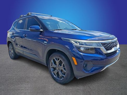 Used 2021 Kia Seltos EX AWD/4WD image 3
