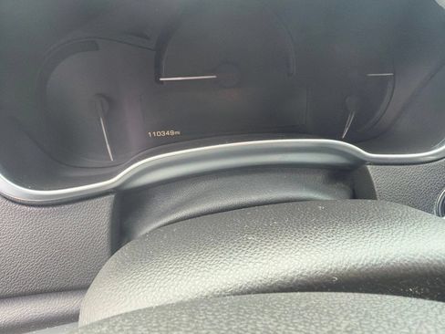Used 2016 Cadillac SRX FWD image 6