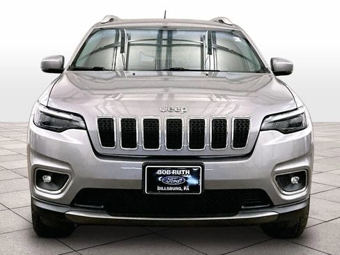 Used 2019 Jeep Cherokee Limited image 3