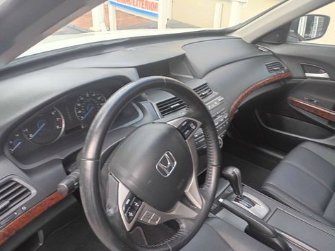 Used 2010 Honda Crosstour EX-L image 10