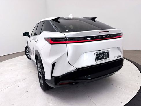 Used 2023 Lexus RZ 450e Premium w/ Technology Package AWD/4WD image 7