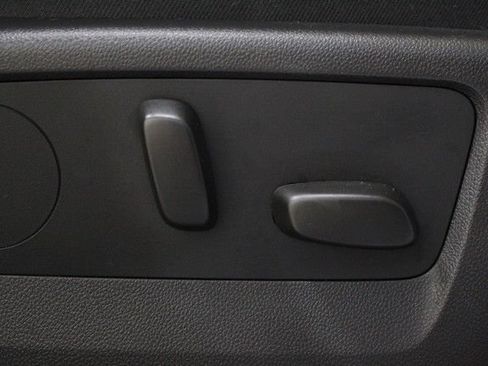 Certified 2023 Buick Envision Essence AWD/4WD image 10