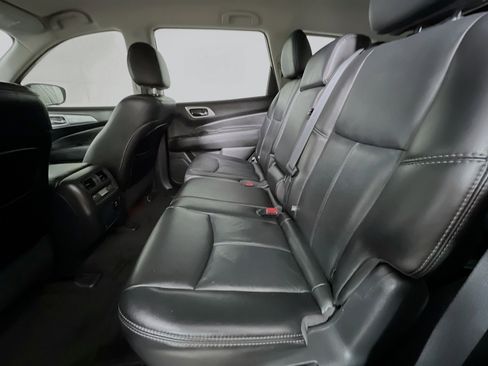Used 2017 Nissan Pathfinder SL w/ SL Tech Package FWD image 29