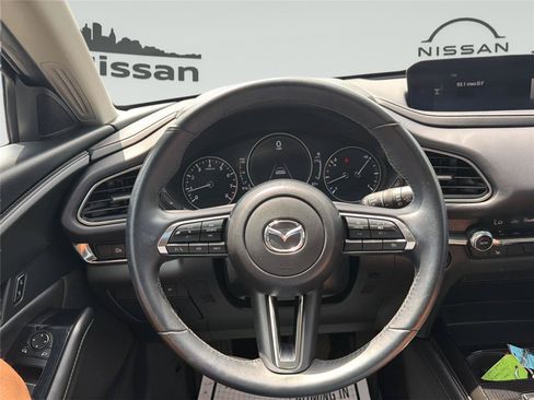 Used 2025 MAZDA CX-30 AWD 2.5 S w/ Preferred Package image 12