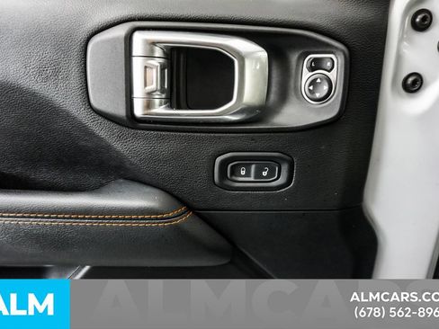Used 2020 Jeep Gladiator Mojave AWD/4WD image 45