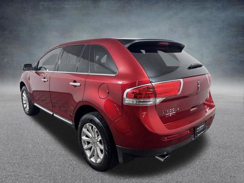 Used 2015 Lincoln MKX AWD w/ Equipment Group 101A image 4