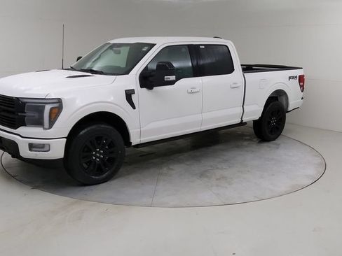 Certified 2025 Ford F150 Platinum w/ FX4 Off-Road Package AWD/4WD image 20