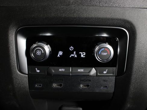 New 2026 GMC Yukon Denali AWD/4WD image 23
