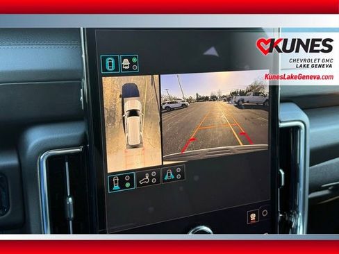 New 2026 GMC Yukon Denali w/ Sun & Power Step Package AWD/4WD image 46