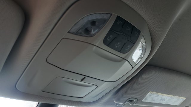 Used 2024 Chrysler Pacifica Touring-L FWD image 21