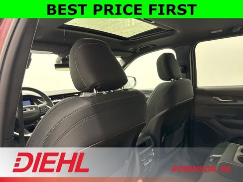 New 2026 Jeep Grand Cherokee Laredo X AWD/4WD image 18