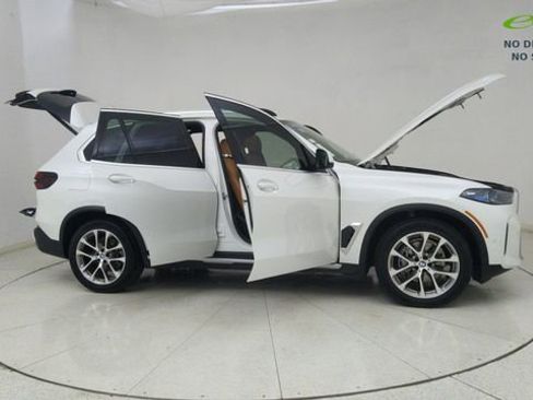 Used 2025 BMW X5 xDrive40i AWD/4WD image 71
