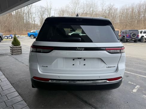 Used 2022 Jeep Grand Cherokee Limited w/ Luxury Tech Group II image 6