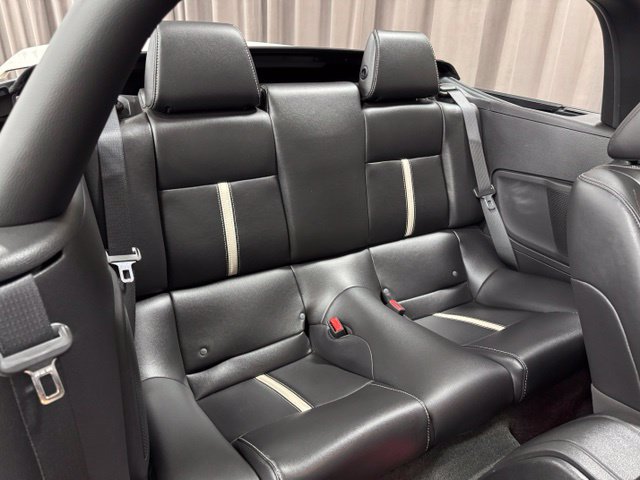 Used 2012 Ford Mustang GT Premium RWD image 15