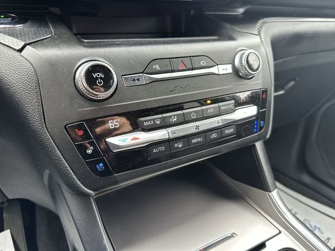 Used 2020 Ford Explorer ST image 19