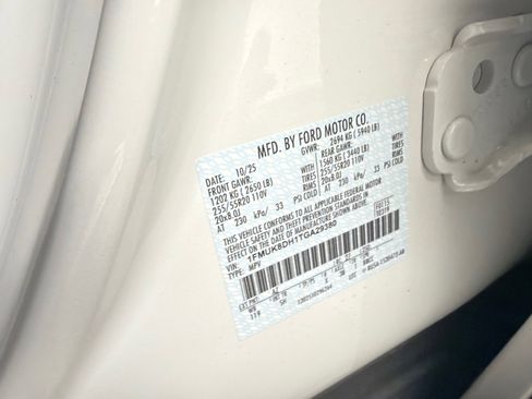 New 2026 Ford Explorer Active w/ Active Comfort Package image 34