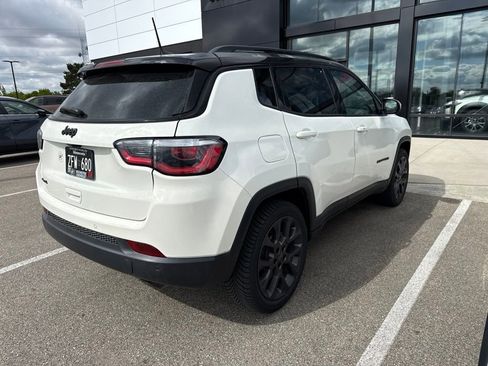 Used 2019 Jeep Compass High Altitude AWD/4WD image 3