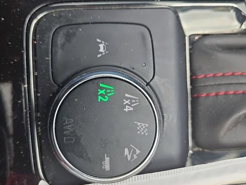 Used 2023 Chevrolet Blazer RS w/ Driver Confidence II Package image 7