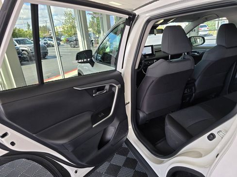 Certified 2024 Toyota RAV4 XLE AWD/4WD image 35