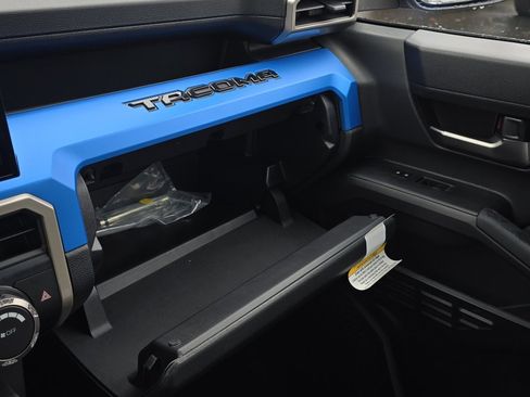 New 2026 Toyota Tacoma TRD Sport image 29