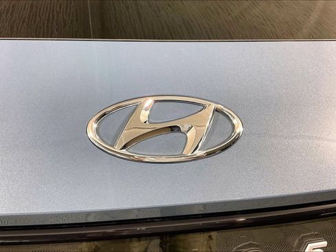 Used 2024 Hyundai Ioniq 5 SEL RWD image 30