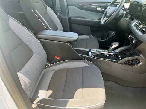 Used 2026 Chevrolet TrailBlazer LT w/ Convenience Package AWD/4WD image 26