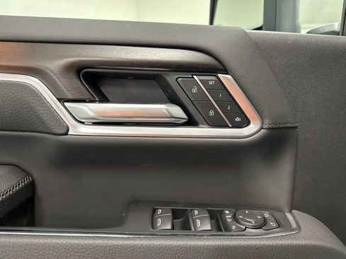 New 2026 GMC Sierra 2500 Denali w/ Denali Reserve Package image 15