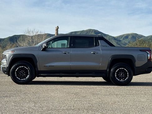 New 2026 Chevrolet Silverado EV Trail Boss image 7