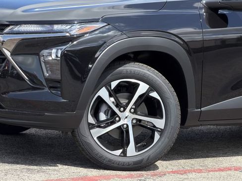 New 2026 Chevrolet Trax RS FWD image 8