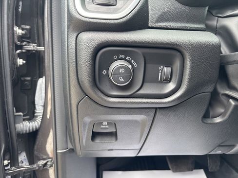 Used 2024 RAM 1500 Big Horn AWD/4WD image 59