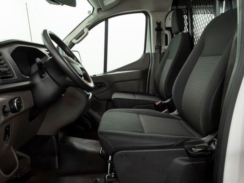 Used 2024 Ford Transit 250 Low Roof w/ Exterior Upgrade Package image 8