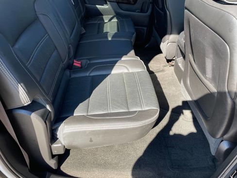 Used 2015 GMC Sierra 3500 Denali w/ Duramax Plus Package image 26