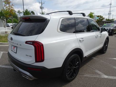 Used 2020 Kia Telluride SX w/ SX Prestige Package AWD/4WD image 4
