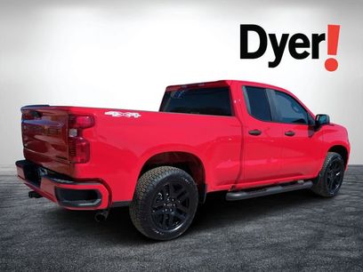 New 2026 Chevrolet Silverado 1500 Custom w/ Turbomax Blackout Package