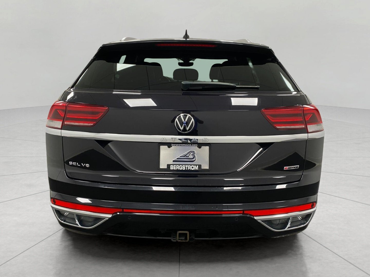 Used 2021 Volkswagen Atlas Cross Sport SEL Premium R-Line AWD/4WD image 6
