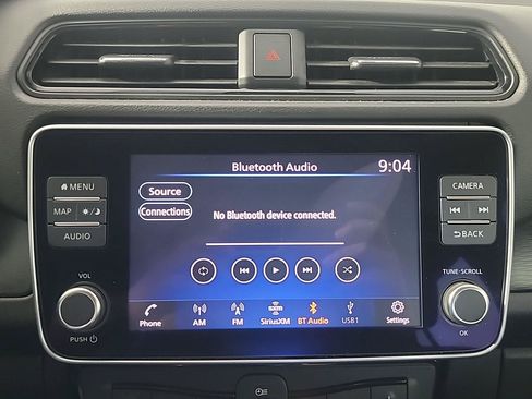 Used 2022 Nissan Leaf SV FWD image 27