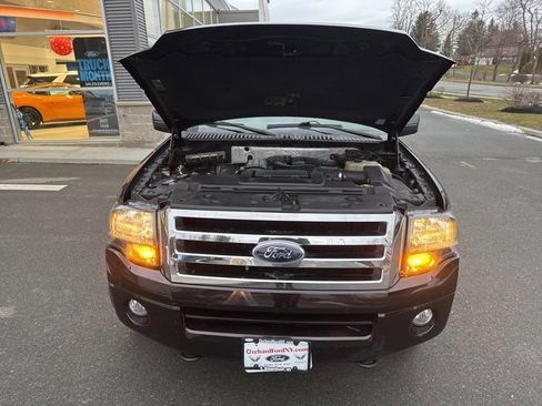 Used 2013 Ford Expedition Limited image 17