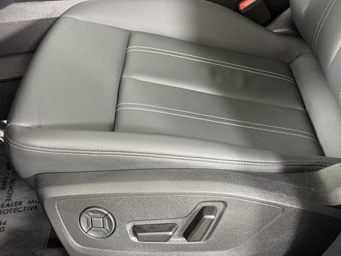 Used 2025 Audi A3 2.0T Premium Plus w/ Premium Plus Package AWD/4WD image 14